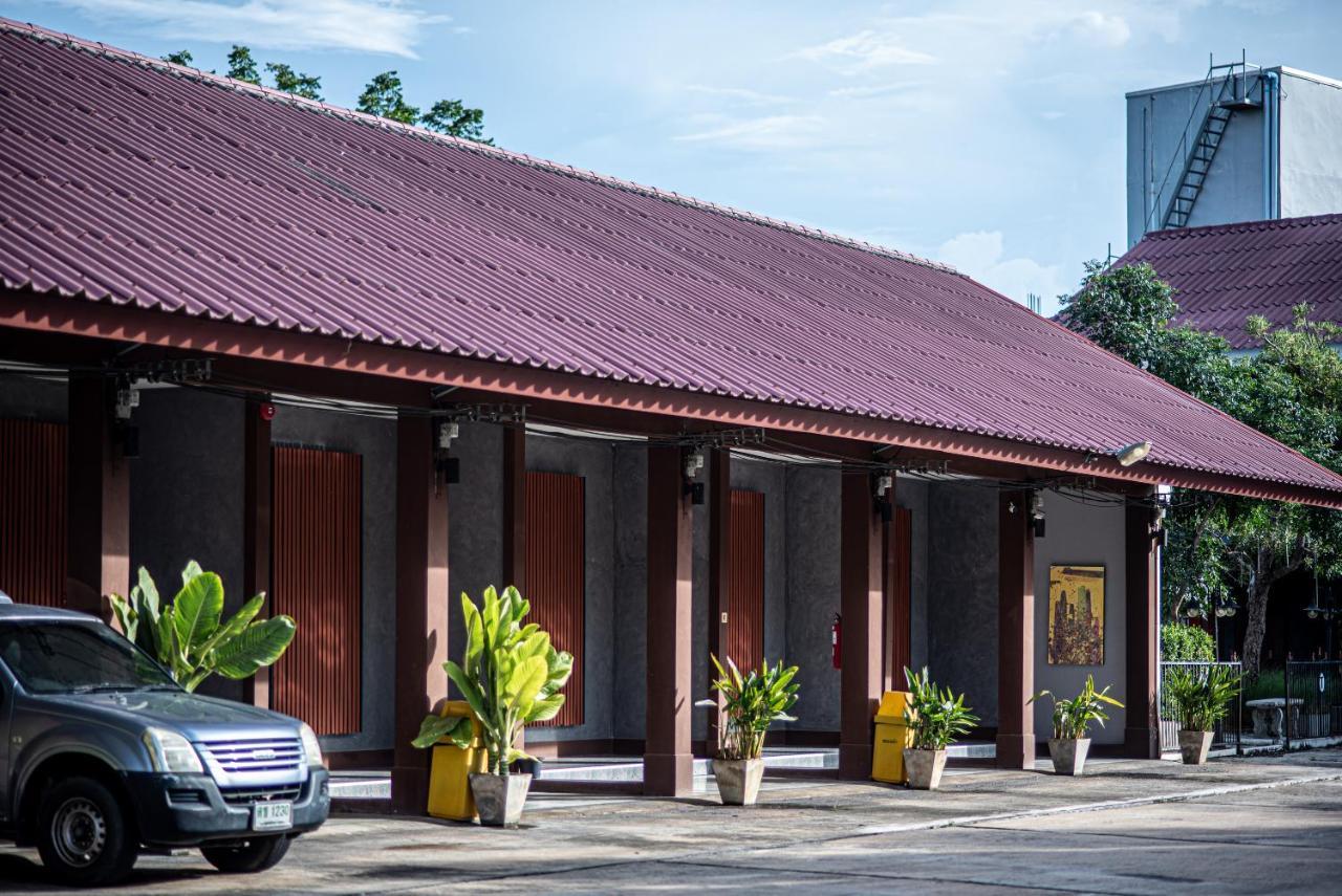 Tarnsiri Boutique Resort Kanchanaburi Exterior photo